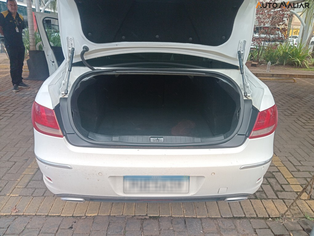 PEUGEOT 408 2.0 ALLURE 16V FLEX 4P TIPTRONIC