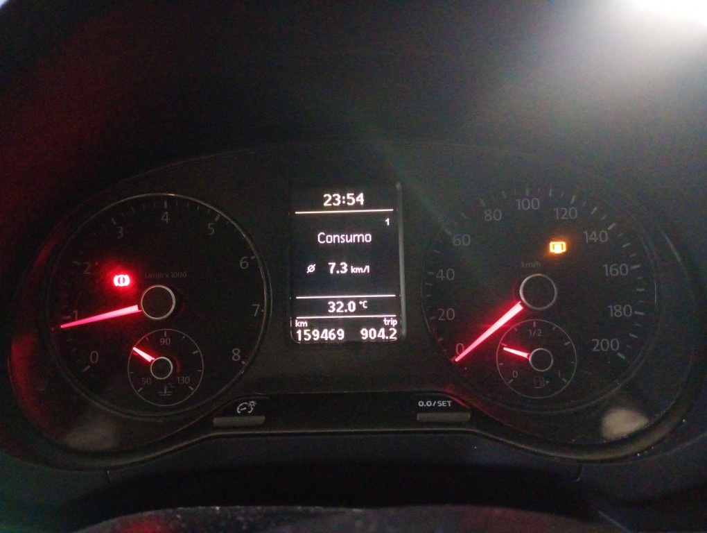 VOLKSWAGEN FOX 1.0 MI 8V FLEX 4P MANUAL