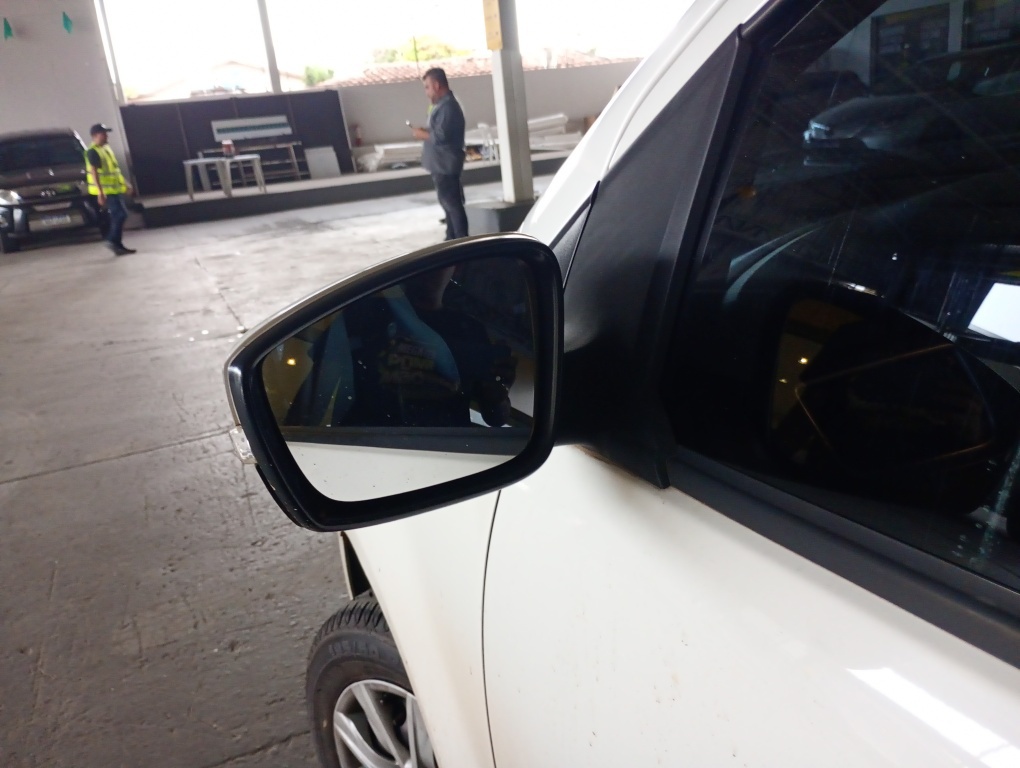 VOLKSWAGEN FOX 1.0 MI 8V FLEX 4P MANUAL