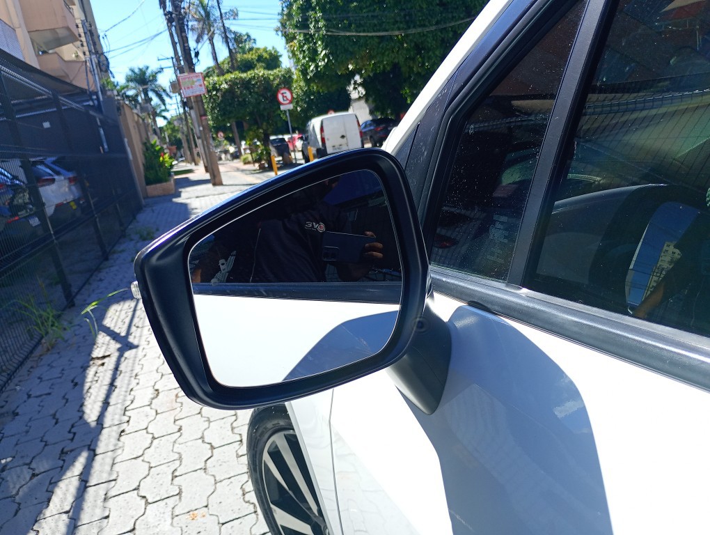 NISSAN VERSA 1.6 16V FLEX EXCLUSIVE XTRONIC