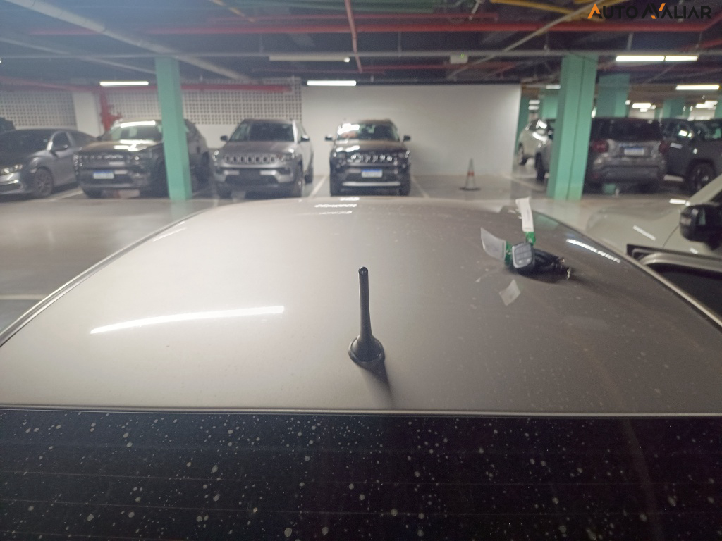 VOLKSWAGEN VOYAGE 1.0 MI 8V FLEX 4P MANUAL