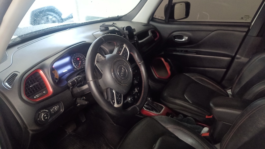 JEEP RENEGADE 2.0 16V TURBO DIESEL TRAILHAWK 4P 4X4 AUTOMATICO