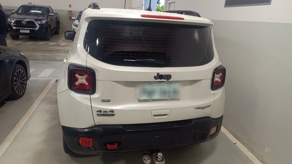 JEEP RENEGADE 2.0 16V TURBO DIESEL TRAILHAWK 4P 4X4 AUTOMATICO