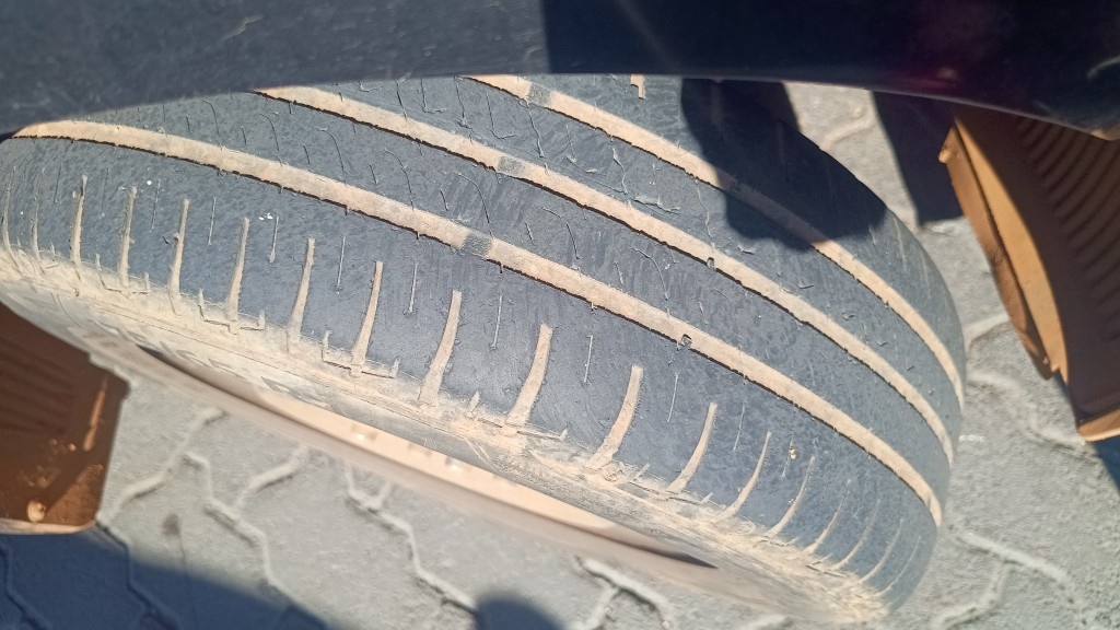 HYUNDAI HB20S 1.6 COMFORT PLUS 16V FLEX 4P MANUAL