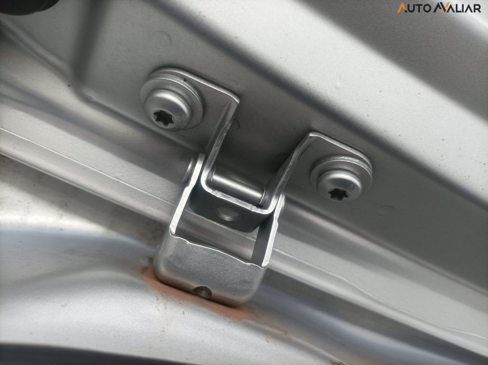 CHEVROLET ONIX 1.0 TURBO FLEX LT MANUAL