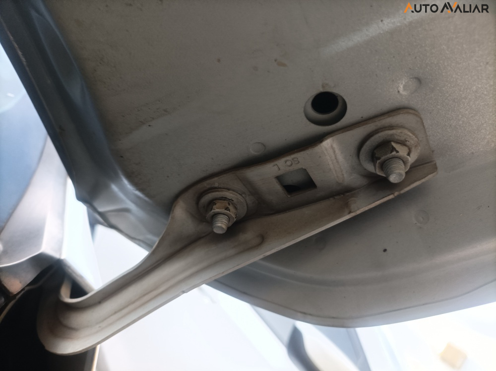 CHEVROLET ONIX 1.0 TURBO FLEX LT MANUAL