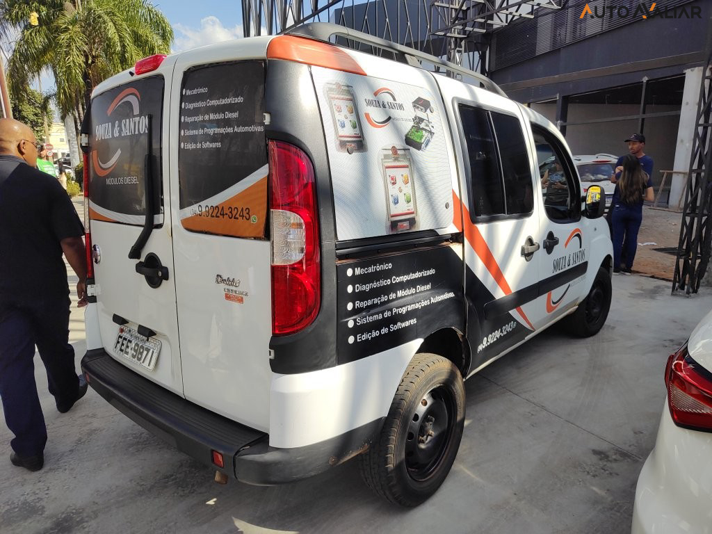 FIAT DOBLO 1.8 MPI ESSENCE 16V FLEX 4P MANUAL