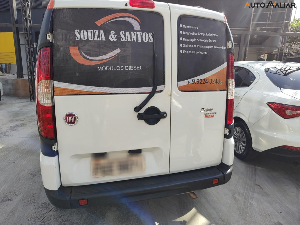 FIAT DOBLO 1.8 MPI ESSENCE 16V FLEX 4P MANUAL