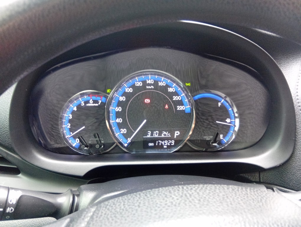 TOYOTA YARIS 1.5 16V FLEX SEDAN XL MULTIDRIVE