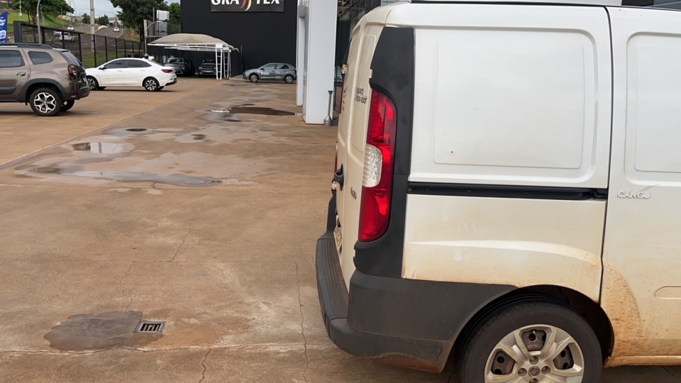 FIAT DOBLO 1.8 MPI CARGO16V FLEX 4P MANUAL