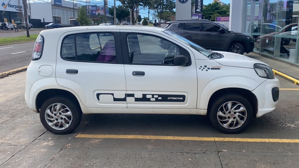 FIAT UNO 1.0 FIRE FLEX ATTRACTIVE MANUAL