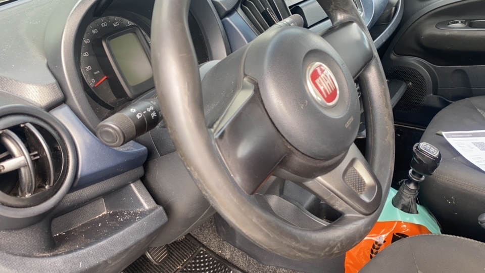 FIAT UNO 1.0 FIRE FLEX ATTRACTIVE MANUAL