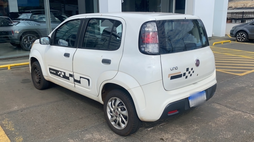 FIAT UNO 1.0 FIRE FLEX ATTRACTIVE MANUAL