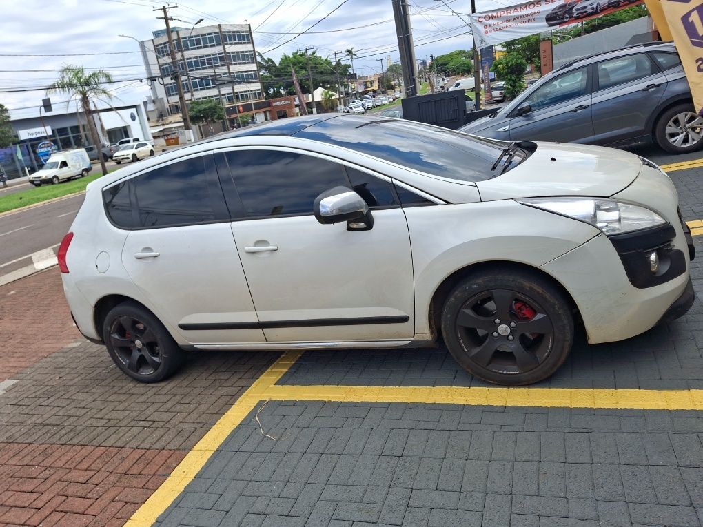 PEUGEOT 3008 1.6 GRIFFE THP 16V GASOLINA 4P AUTOMATICO
