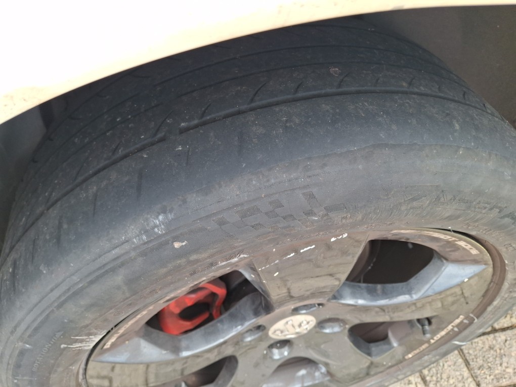 PEUGEOT 3008 1.6 GRIFFE THP 16V GASOLINA 4P AUTOMATICO