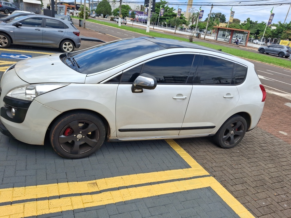 PEUGEOT 3008 1.6 GRIFFE THP 16V GASOLINA 4P AUTOMATICO