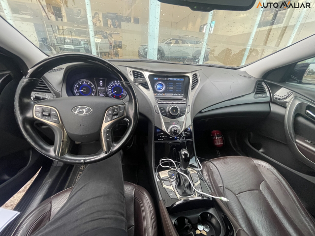 HYUNDAI AZERA GLS 3.0 V-6(AT)