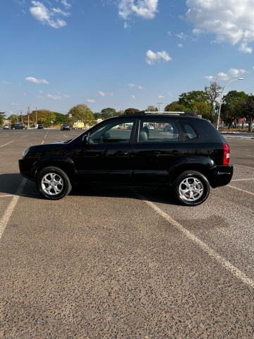 HYUNDAI TUCSON 2.0 MPFI GLS 16V 143CV 2WD FLEX 4P AUTOMATICO