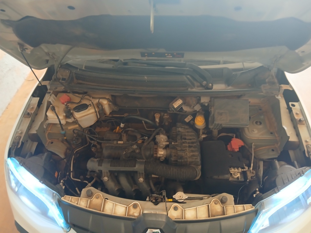 RENAULT KWID 1.0 12V SCE FLEX OUTSIDER MANUAL