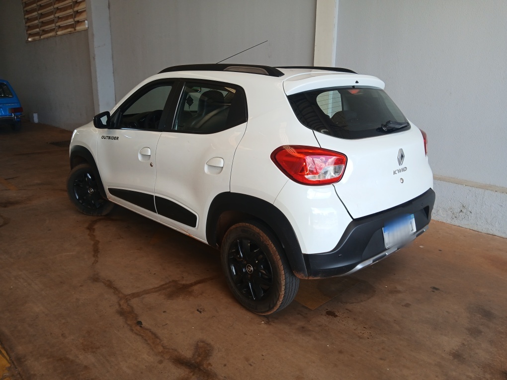 RENAULT KWID 1.0 12V SCE FLEX OUTSIDER MANUAL