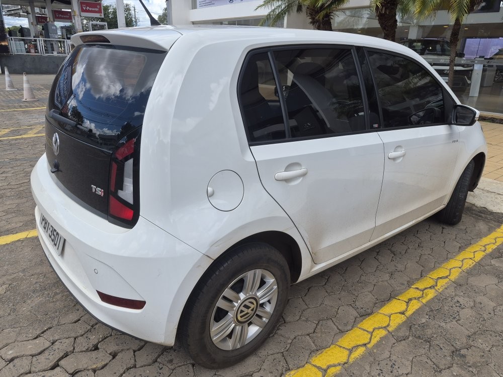 VOLKSWAGEN UP 1.0 TSI MOVE UP 12V FLEX 4P MANUAL