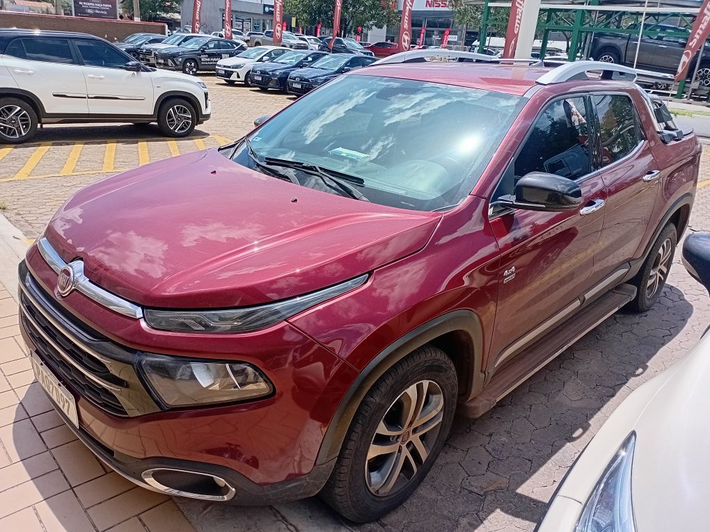 FIAT TORO 2.0 16V TURBO DIESEL VOLCANO 4WD AT9