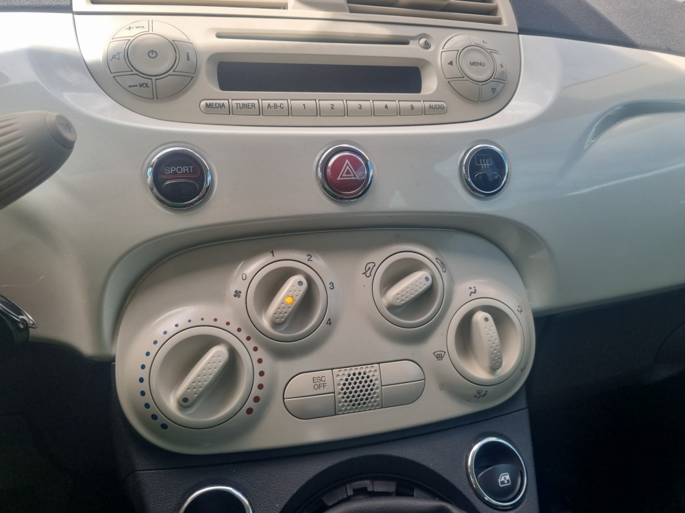 FIAT 500 1.4 CULT 8V FLEX 2P MANUAL