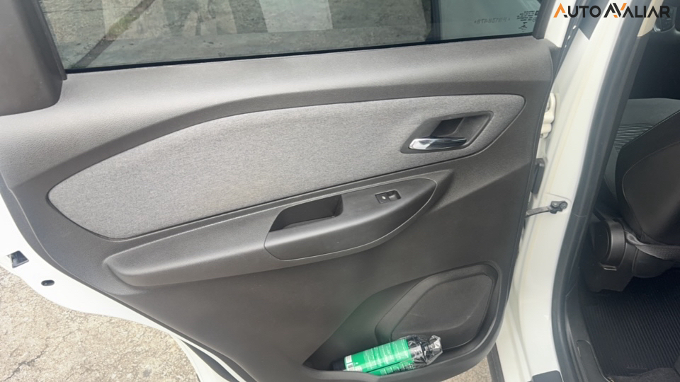 CHEVROLET SPIN 1.8 ACTIV 8V FLEX 4P AUTOMATICO