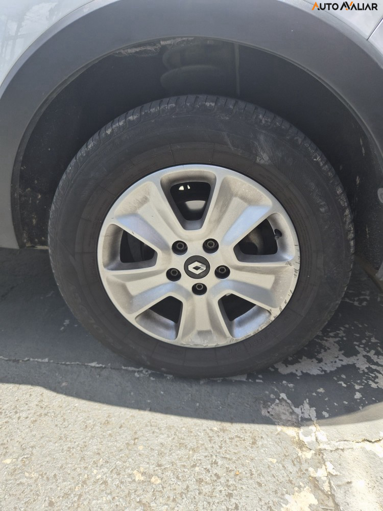 RENAULT CAPTUR 1.6 16V SCE FLEX LIFE X-TRONIC