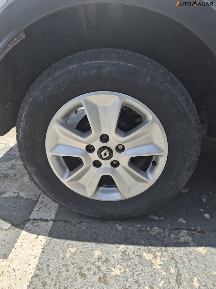 RENAULT CAPTUR 1.6 16V SCE FLEX LIFE X-TRONIC