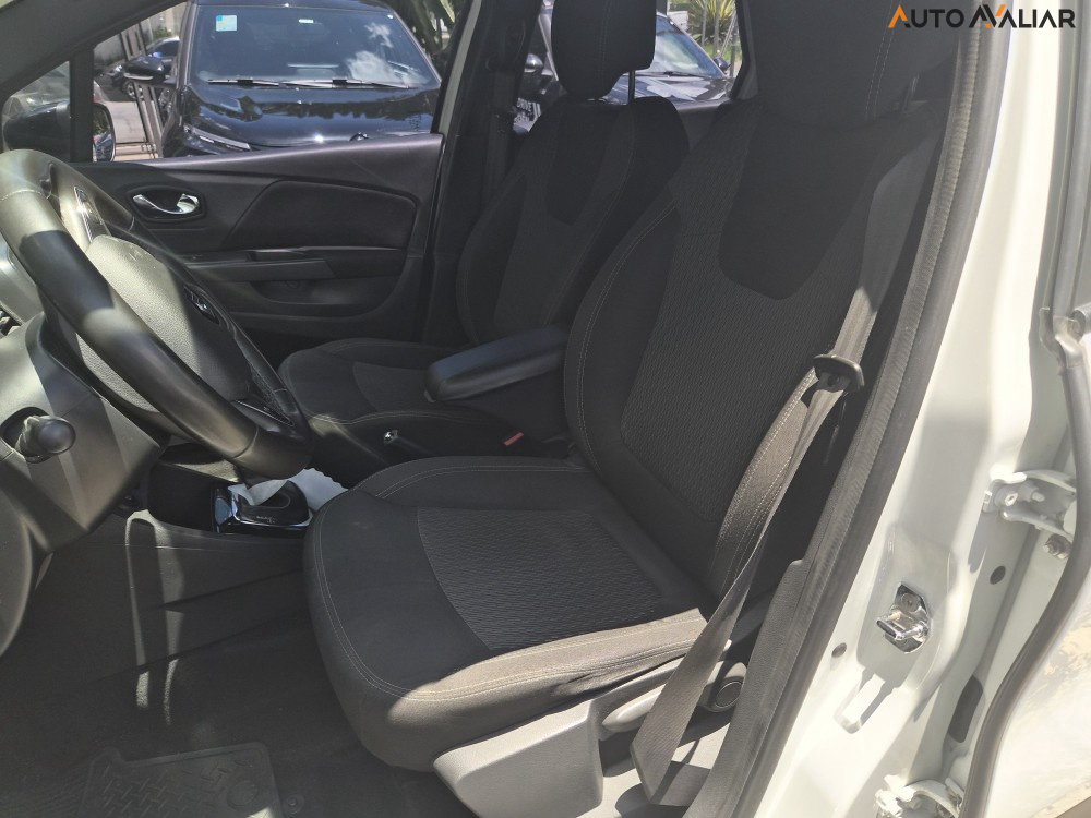 RENAULT CAPTUR 1.6 16V SCE FLEX LIFE X-TRONIC