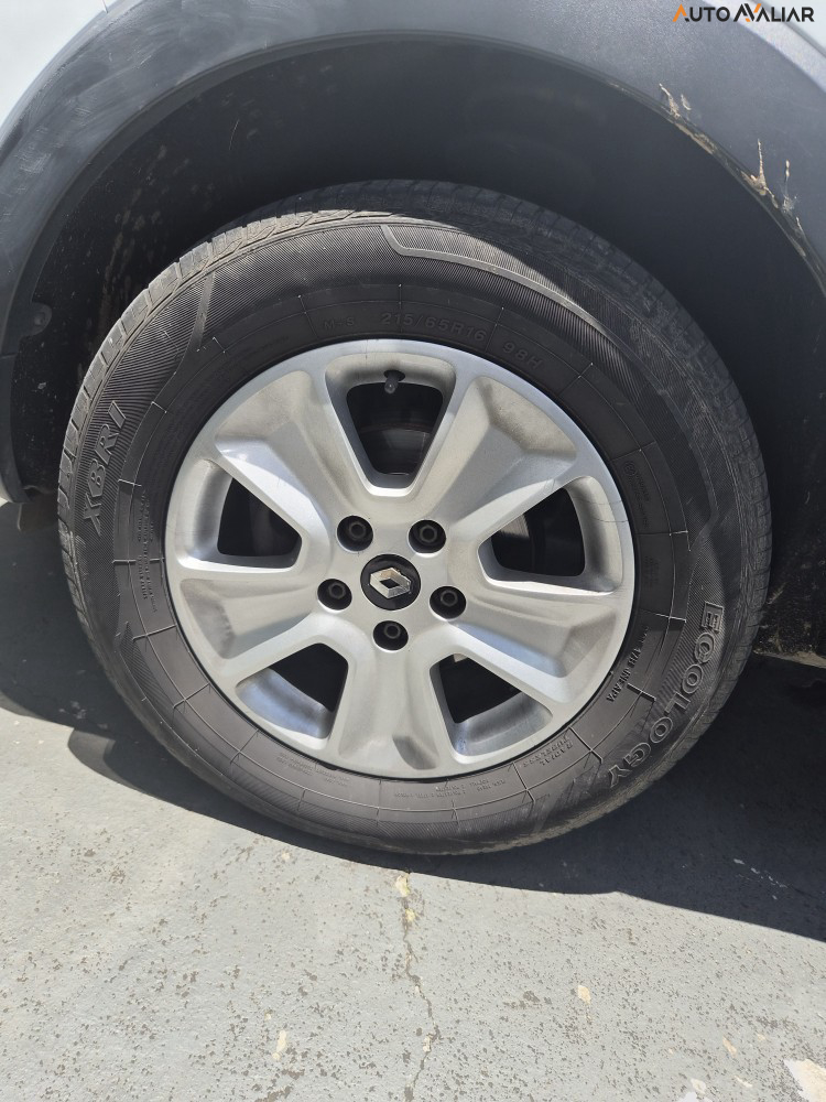 RENAULT CAPTUR 1.6 16V SCE FLEX LIFE X-TRONIC