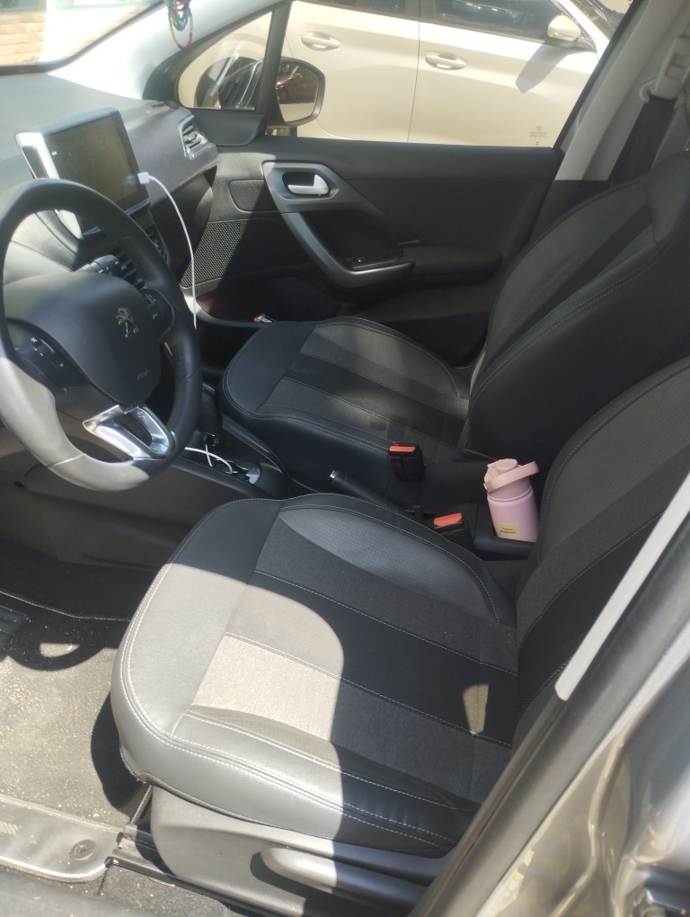 PEUGEOT 2008 1.6 16V FLEX STYLE 4P AUTOMATICO