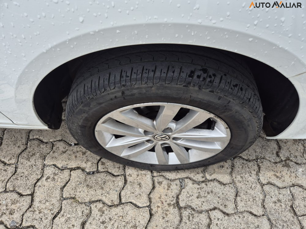 VOLKSWAGEN FOX 1.6 MSI TOTAL FLEX CONNECT 4P MANUAL