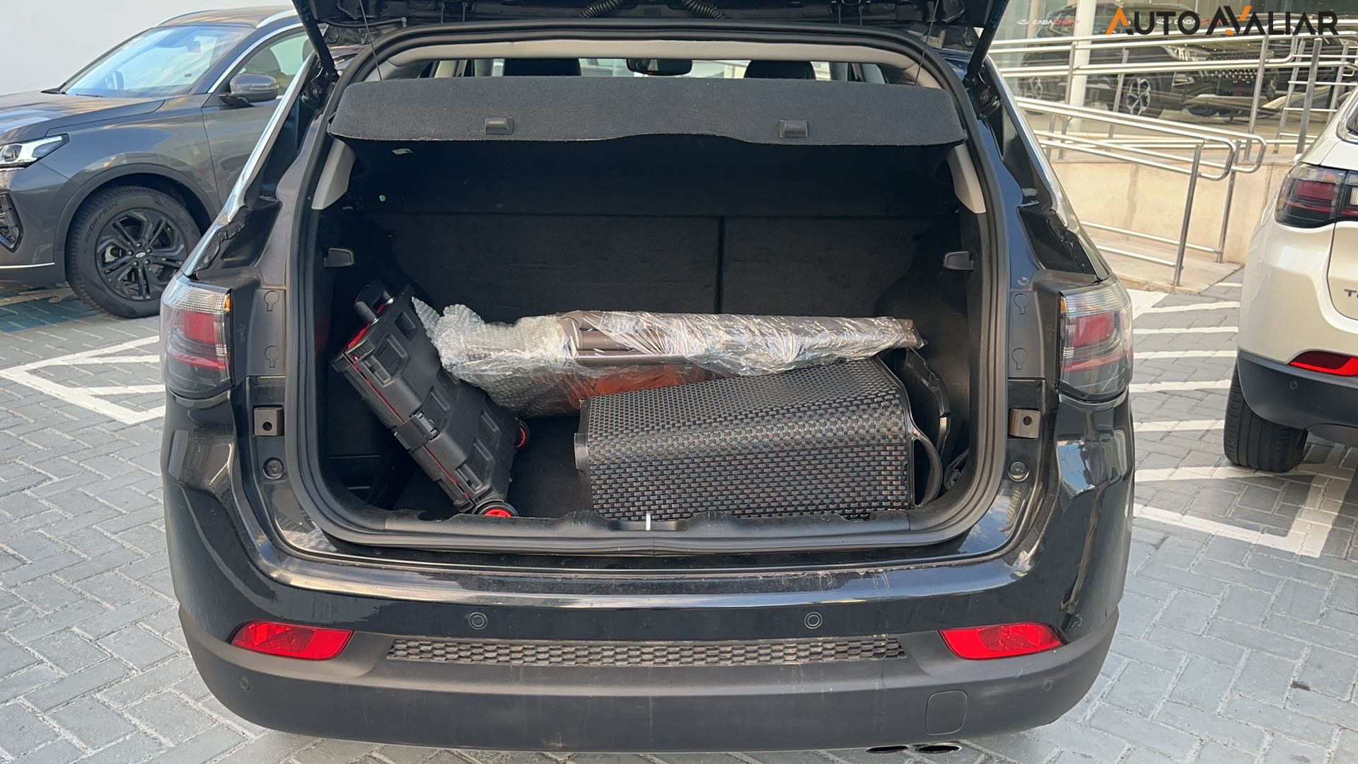 JEEP COMPASS 1.3 T270 TURBO FLEX LIMITED AT6