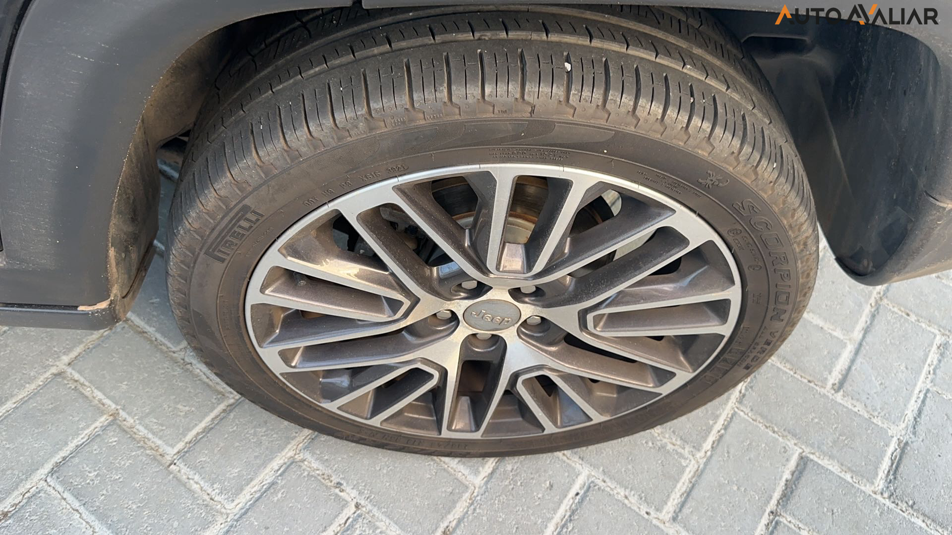 JEEP COMPASS 1.3 T270 TURBO FLEX LIMITED AT6