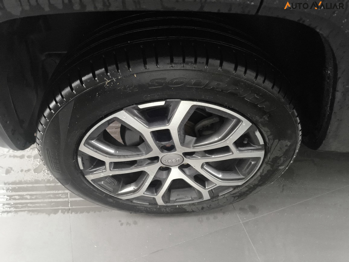 JEEP RENEGADE 1.3 T270 TURBO FLEX LONGITUDE AT6