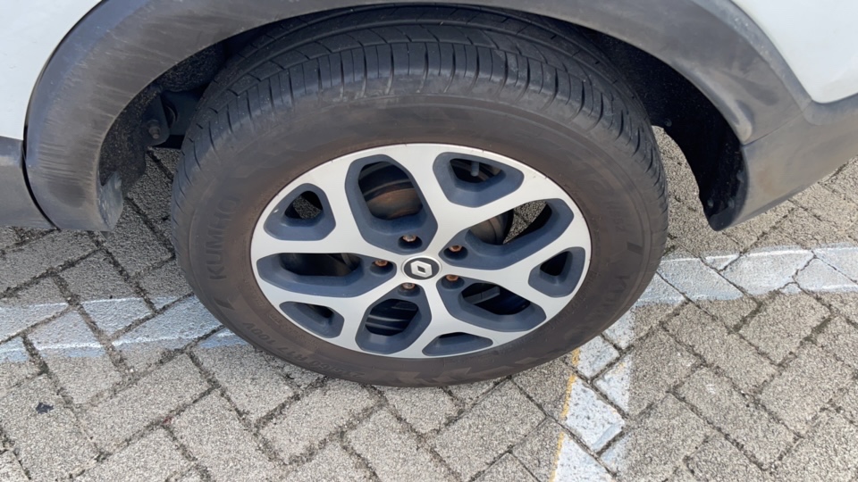 RENAULT CAPTUR 1.6 16V SCE FLEX BOSE X-TRONIC