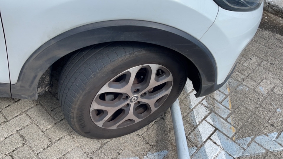 RENAULT CAPTUR 1.6 16V SCE FLEX BOSE X-TRONIC