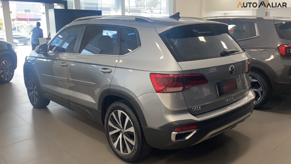 VOLKSWAGEN TAOS 1.4 250 TSI TOTAL FLEX HIGHLINE AUTOM&Aacute;TICO