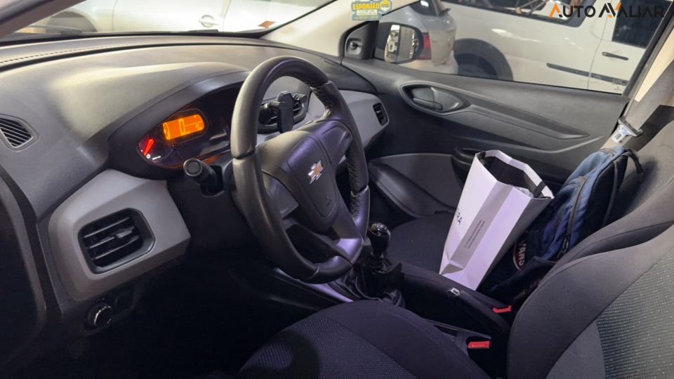 CHEVROLET ONIX 1.0 MPFI JOY 8V FLEX 4P MANUAL