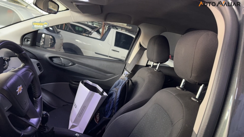 CHEVROLET ONIX 1.0 MPFI JOY 8V FLEX 4P MANUAL