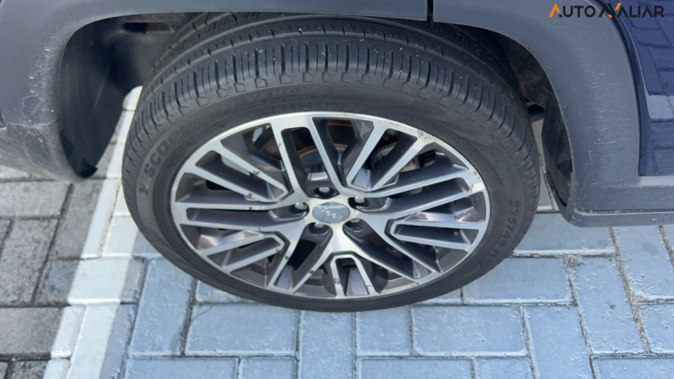 JEEP COMPASS 1.3 T270 TURBO FLEX LIMITED AT6