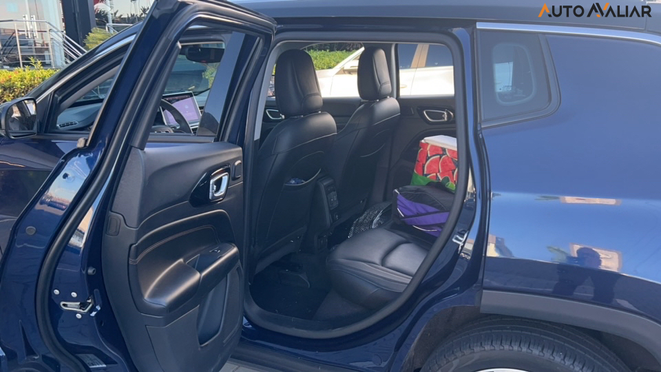 JEEP COMPASS 1.3 T270 TURBO FLEX LIMITED AT6