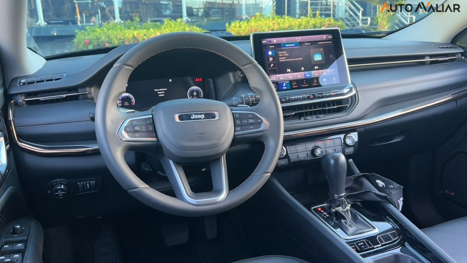 JEEP COMPASS 1.3 T270 TURBO FLEX LIMITED AT6