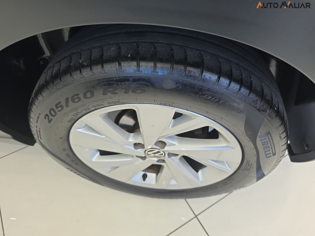 VOLKSWAGEN NIVUS 1.0  200 TSI TOTAL FLEX SENSE AUTOM&Aacute;TICO