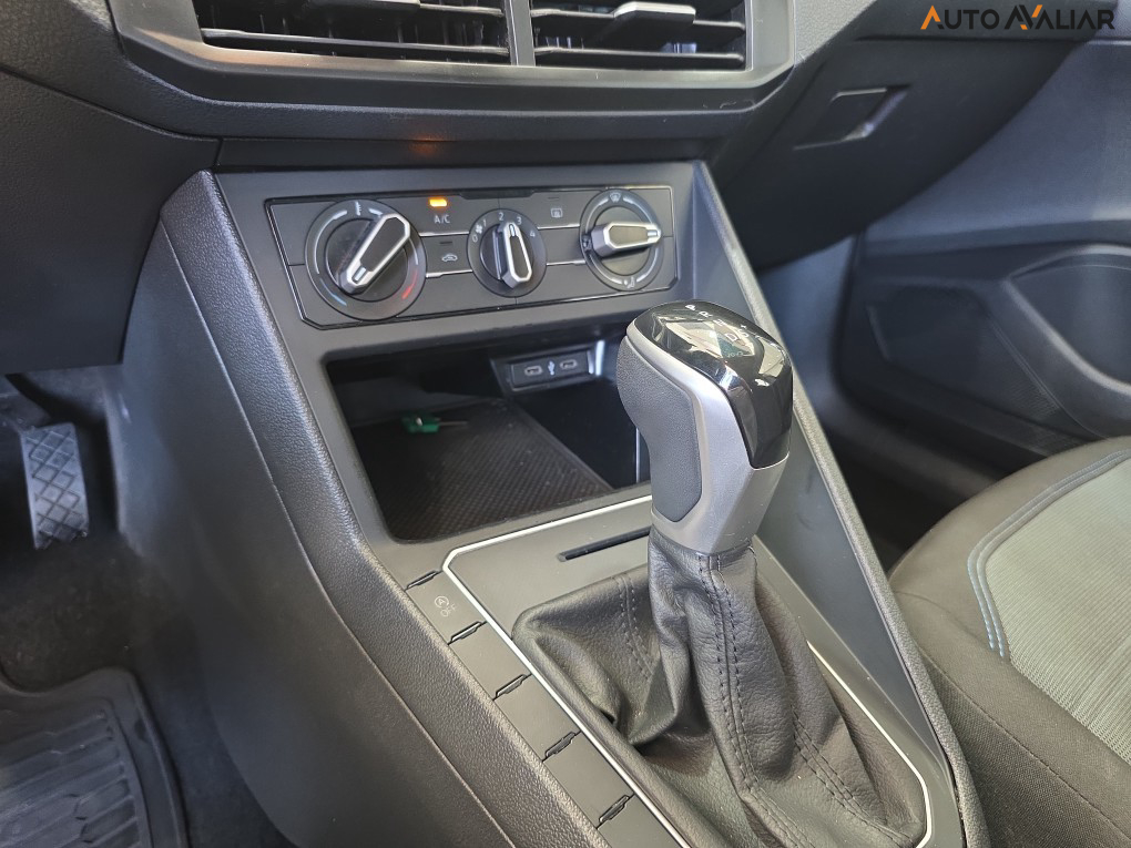 VOLKSWAGEN NIVUS 1.0  200 TSI TOTAL FLEX SENSE AUTOM&Aacute;TICO