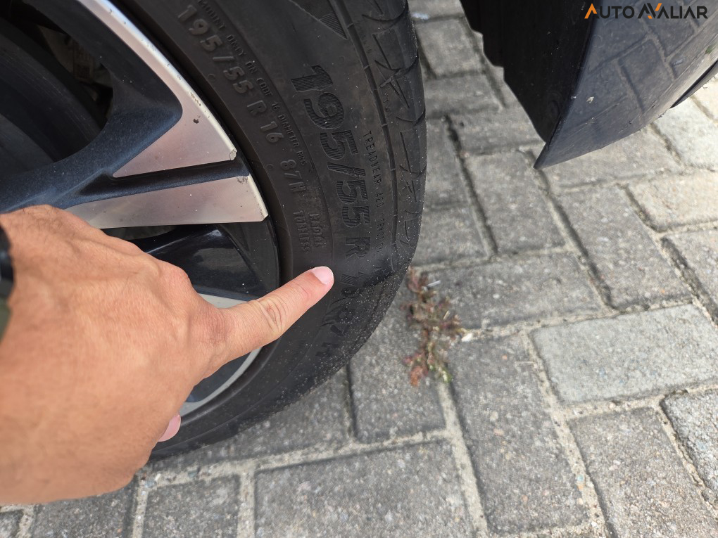 CHEVROLET ONIX 1.0 TURBO FLEX PREMIER AUTOM&Aacute;TICO