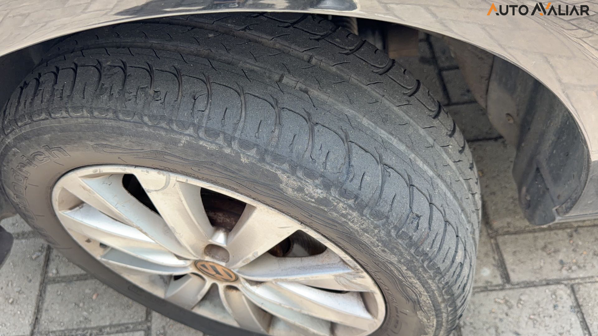 VOLKSWAGEN SPACEFOX 1.6 MI SPORTLINE 8V FLEX 4P AUTOMATIZADO