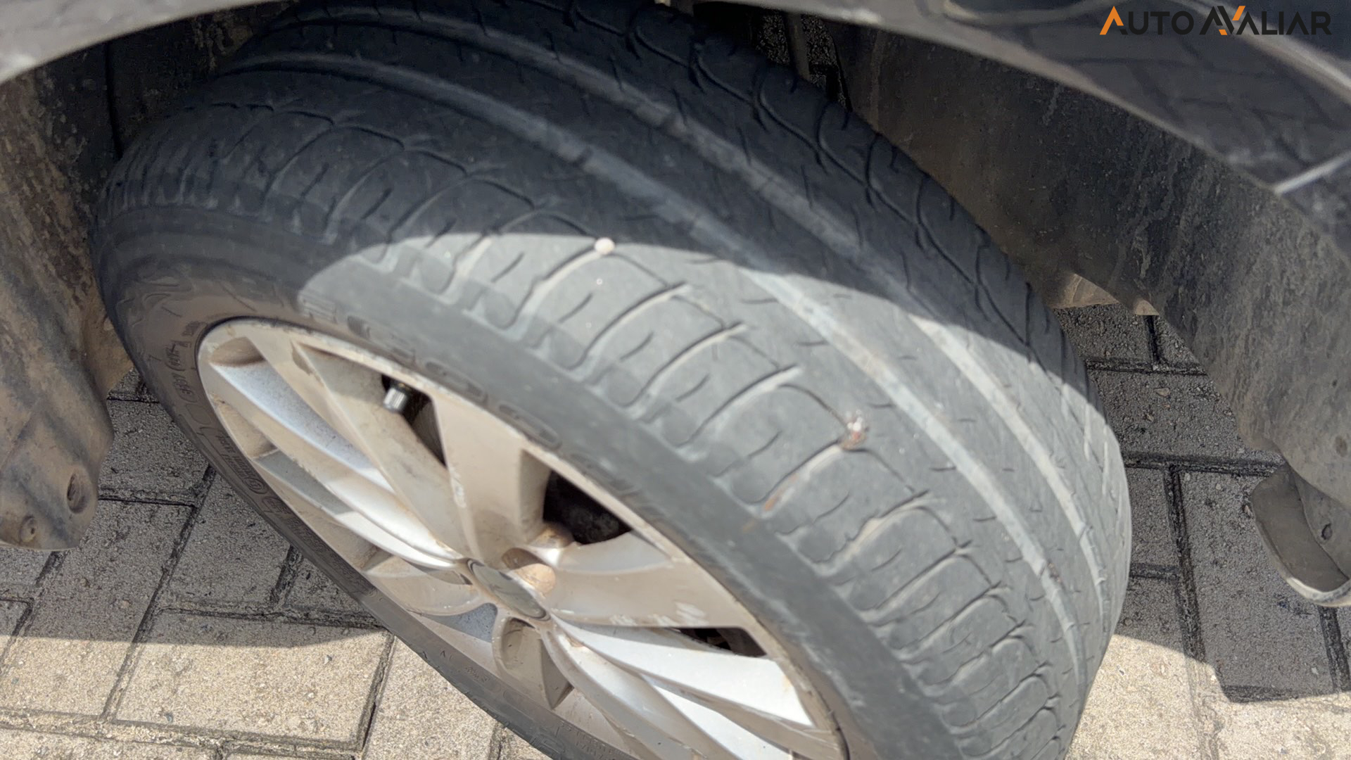 VOLKSWAGEN SPACEFOX 1.6 MI SPORTLINE 8V FLEX 4P AUTOMATIZADO